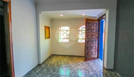 Casa à venda com 3 quartos, sendo 1 suíte,  em Vila Aparecida, Jundiaí, SP