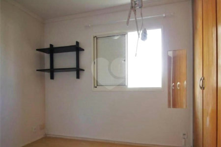 Apartamento à venda com 3 quartos, sendo 1 suíte,  em Jardim Ampliação, São Paulo, SP