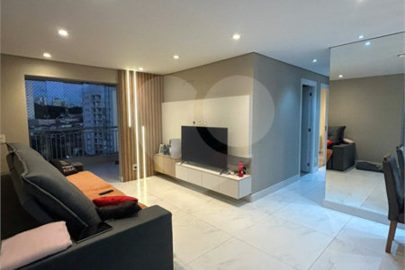 Apartamento à venda com 3 quartos, sendo 1 suíte, em Jardim Vazani, São Paulo, SP