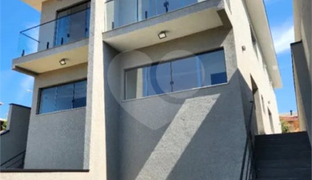Casa à venda com 3 quartos, sendo 1 suíte, em Jardim Paulista, Atibaia, SP