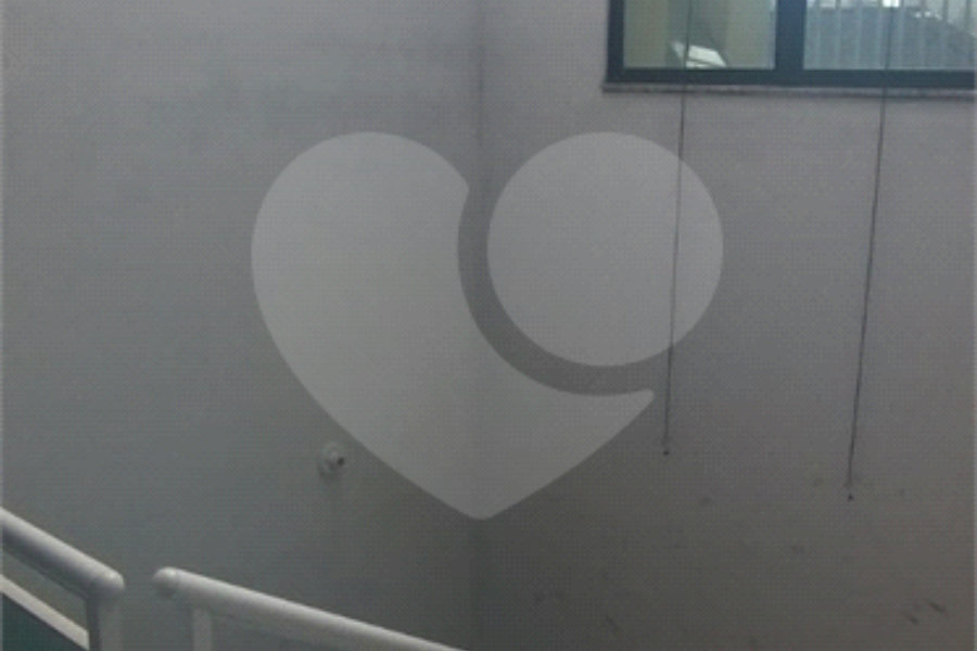 Sobrado à venda com 5 quartos, sendo 4 suítes, em Parada Inglesa, São Paulo, SP