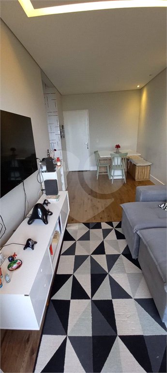 Apartamento à venda com 2 quartos, sendo 1 suíte, em Jardim Messina, Jundiaí, SP
