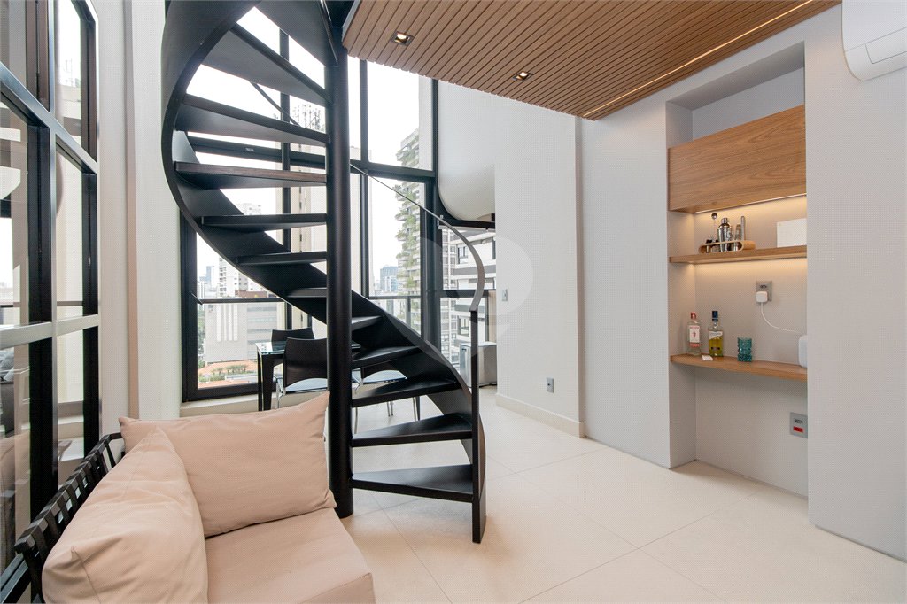Apartamento à venda com 3 suítes em Vila Olímpia, São Paulo, SP