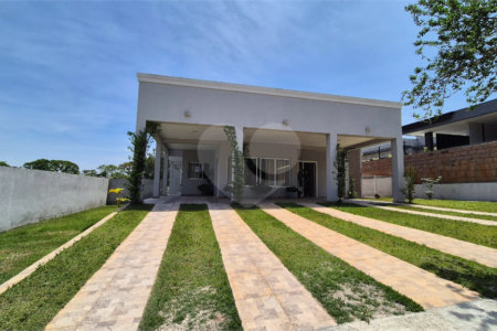 Casa à venda com 5 quartos, sendo 4 suítes, no condomínio Terras de Lucas, Sorocaba - SP