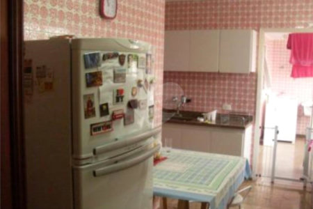 Apartamento à venda com 3 quartos, sendo 1 suíte,  em Pinheiros, São Paulo, SP