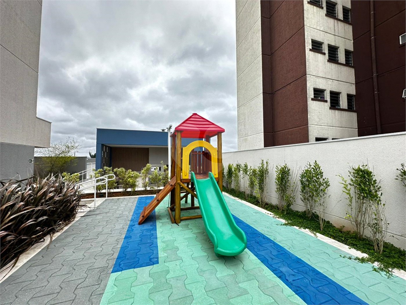 Apartamento para alugar com 1 suíte em Jardim Santa Helena, Suzano, SP