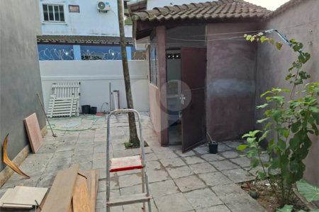 Casa à venda com 3 quartos, sendo 1 suíte, em Vargem Pequena, Rio de Janeiro, RJ