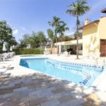 Casa à venda com 3 quartos, sendo 1 suíte, no condomínio Residencial Grape Village, Vinhedo - SP