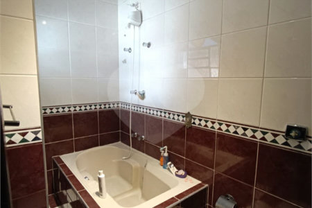 Sobrado à venda com 3 quartos, sendo 1 suíte, em Jardim São Paulo(zona Norte), São Paulo, SP