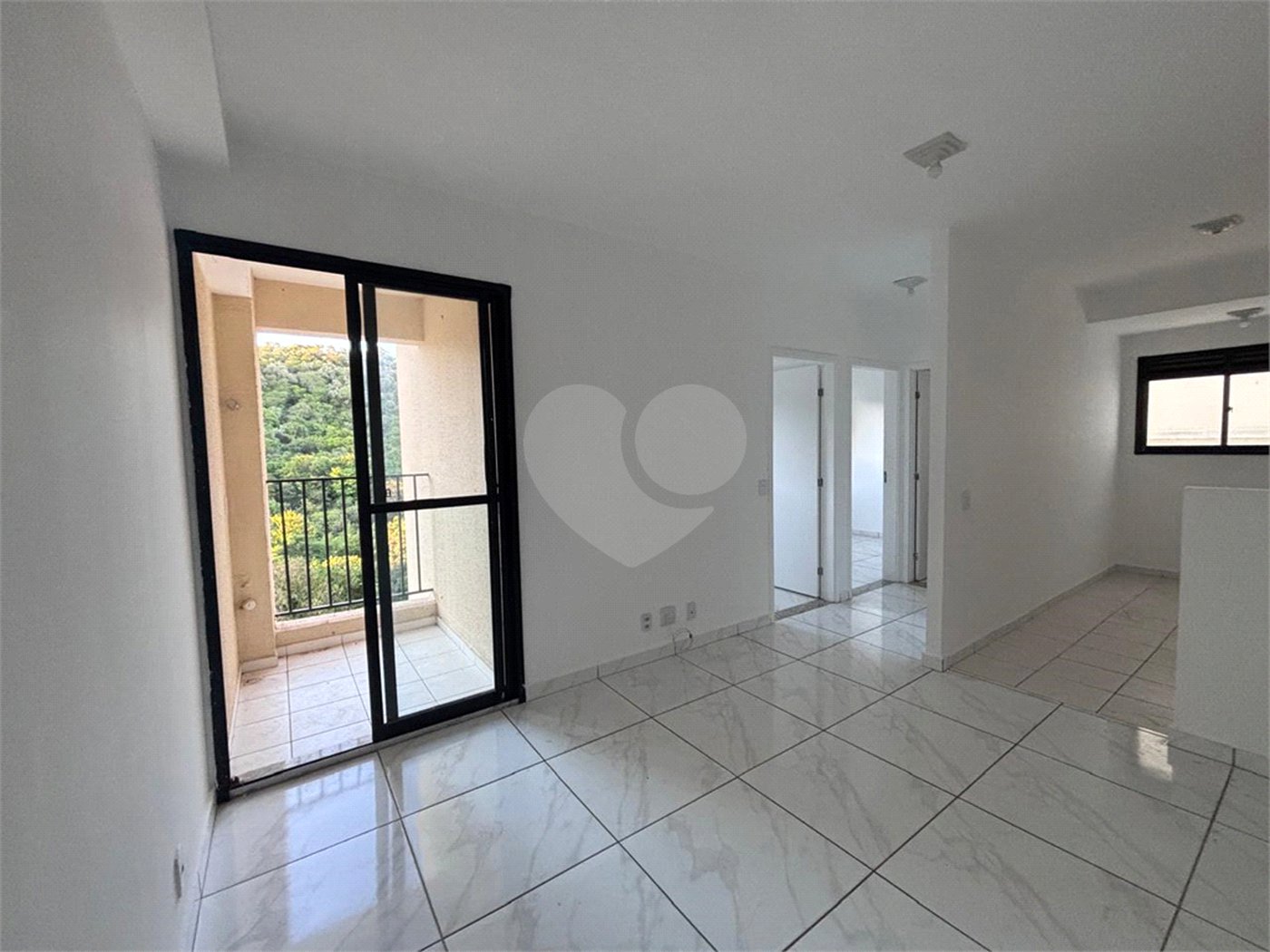 Apartamento à venda com 2 quartos em Jardim Gutierres, Sorocaba, SP