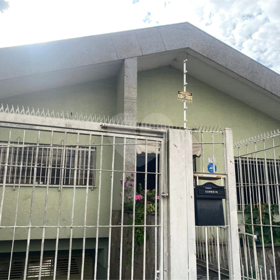 Casa à venda com 5 quartos, sendo 3 suítes, em Vila Rosália, Guarulhos, SP