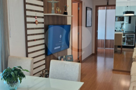 Apartamento à venda com 2 quartos, sendo 1 suíte,  no Centro, Mogi das Cruzes, SP
