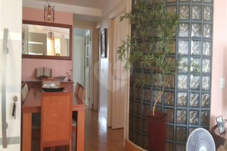 Apartamento à venda com 3 quartos, sendo 1 suíte, em Paraíso do Morumbi, São Paulo, SP
