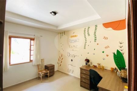 Casa à venda com 3 suítes em Dos Finco, São Bernardo do Campo, SP
