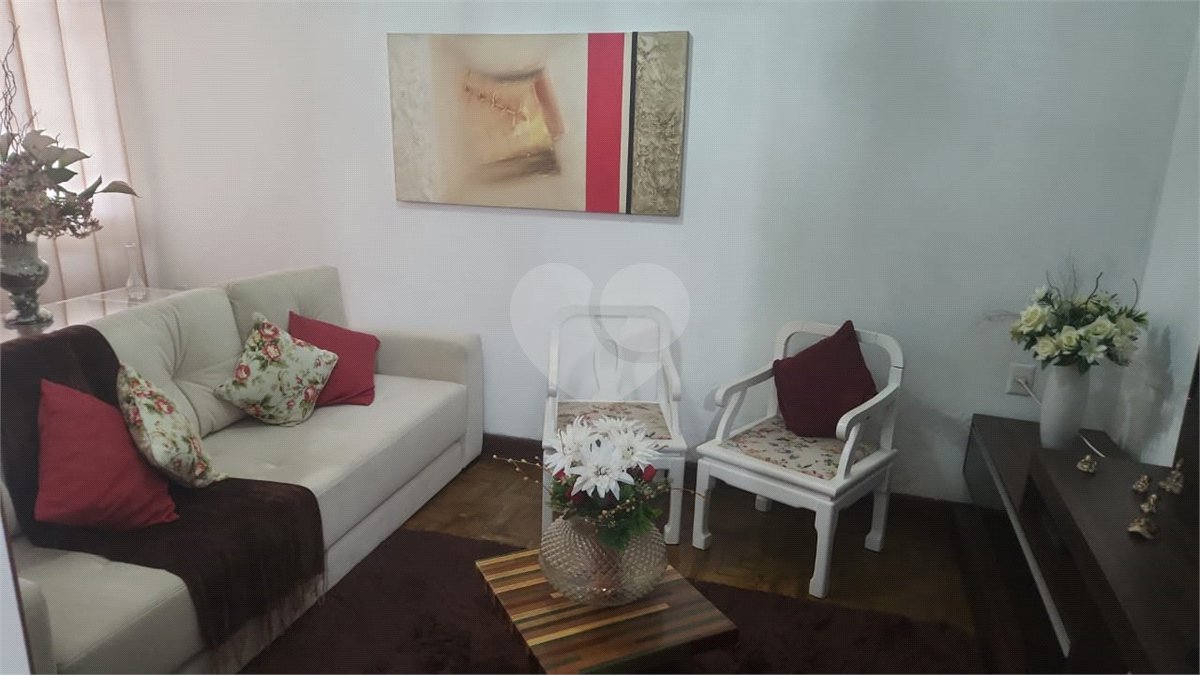 Casa à venda com 2 quartos em Vila Santa Maria, São Paulo, SP