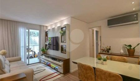 Apartamento à venda com 3 quartos, sendo 1 suíte,  em Vila Andrade, São Paulo, SP