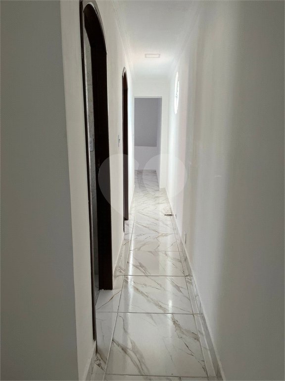 Sobrado à venda com 3 quartos em Vila Laís, São Paulo, SP