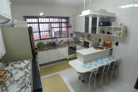 Sobrado à venda com 3 quartos, sendo 1 suíte, em Santana, São Paulo, SP