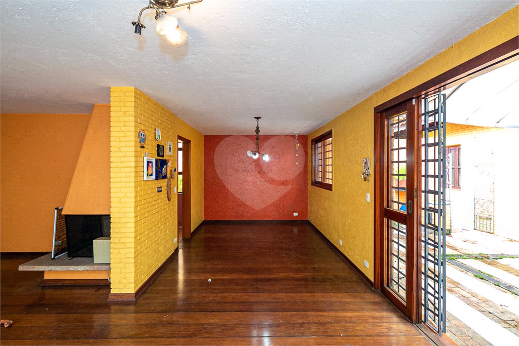 Casa à venda com 4 quartos, sendo 1 suíte, em Jardim Marajoara, São Paulo, SP