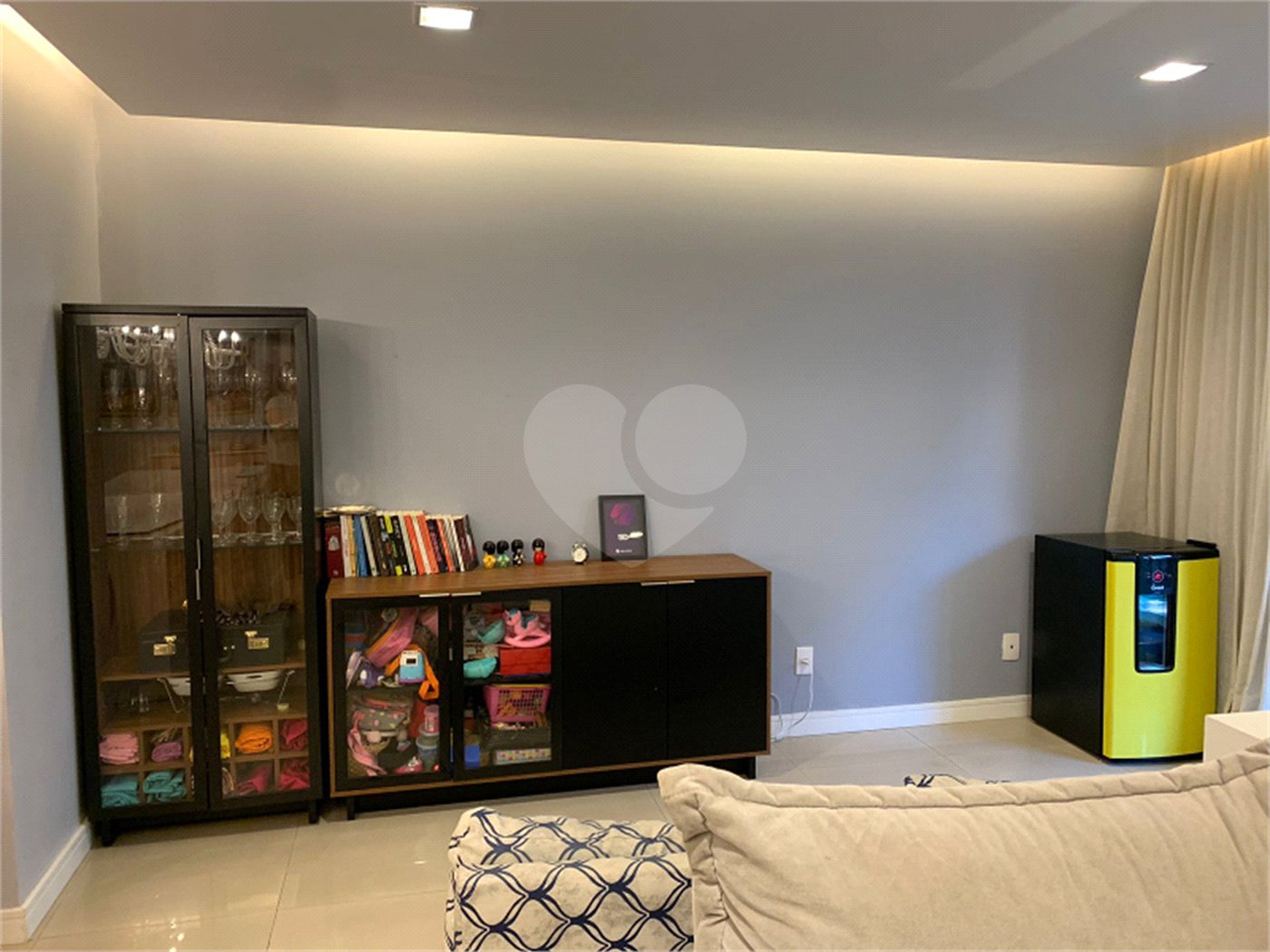 Apartamento à venda com 3 quartos, sendo 2 suítes, em Cidade São Francisco, São Paulo, SP