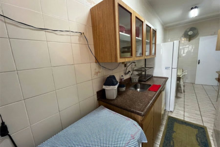 Apartamento Residencial à venda, Jardim Las Palmas, Guarujá - AP0190.