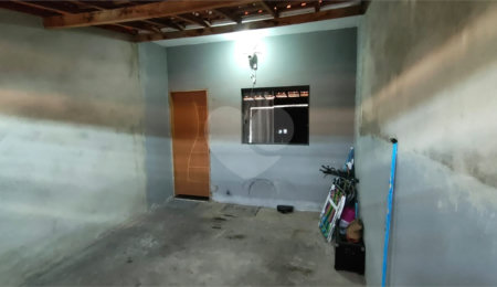 Casa de Vila para alugar com 2 quartos em Lopes de Oliveira, Sorocaba, SP