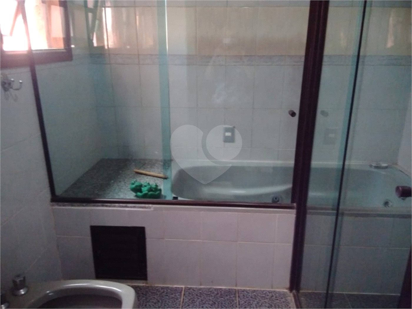 Sobrado à venda com 5 quartos, sendo 2 suítes, em Vila Rosália, Guarulhos, SP