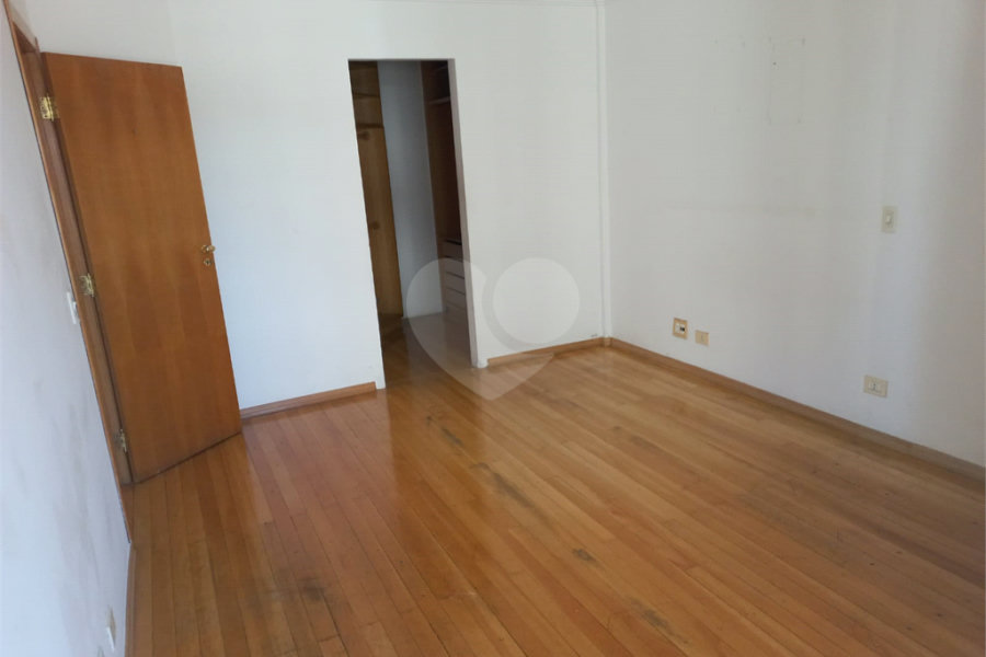 Apartamento à venda com 3 quartos, sendo 2 suítes, em Santana, São Paulo, SP