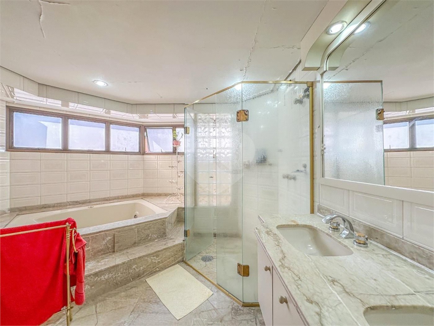 Apartamento à venda com 3 suítes em Vila Santo Estevão, São Paulo, SP