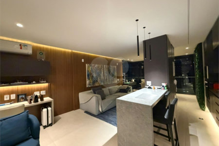 Apartamento à venda com 4 quartos, sendo 1 suíte, em Cerqueira César, São Paulo, SP