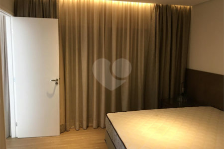 Apartamento à venda com 1 suíte em Vila Olímpia, São Paulo, SP