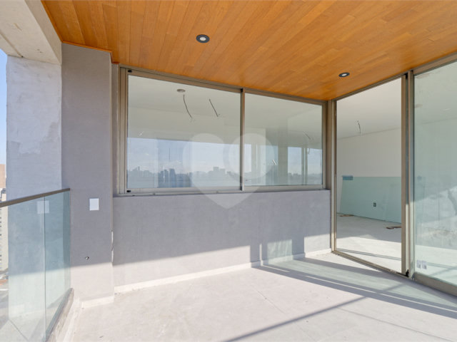 Penthouse à venda com 3 suítes em Jardim Europa, São Paulo, SP