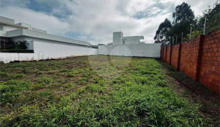 Terreno à venda no condomínio Residencial Golden Ville, Itapetininga - SP