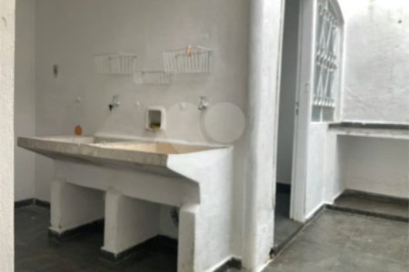 Sobrado à venda ou para alugar com 2 quartos em Chácara Santo Antônio, São Paulo, SP