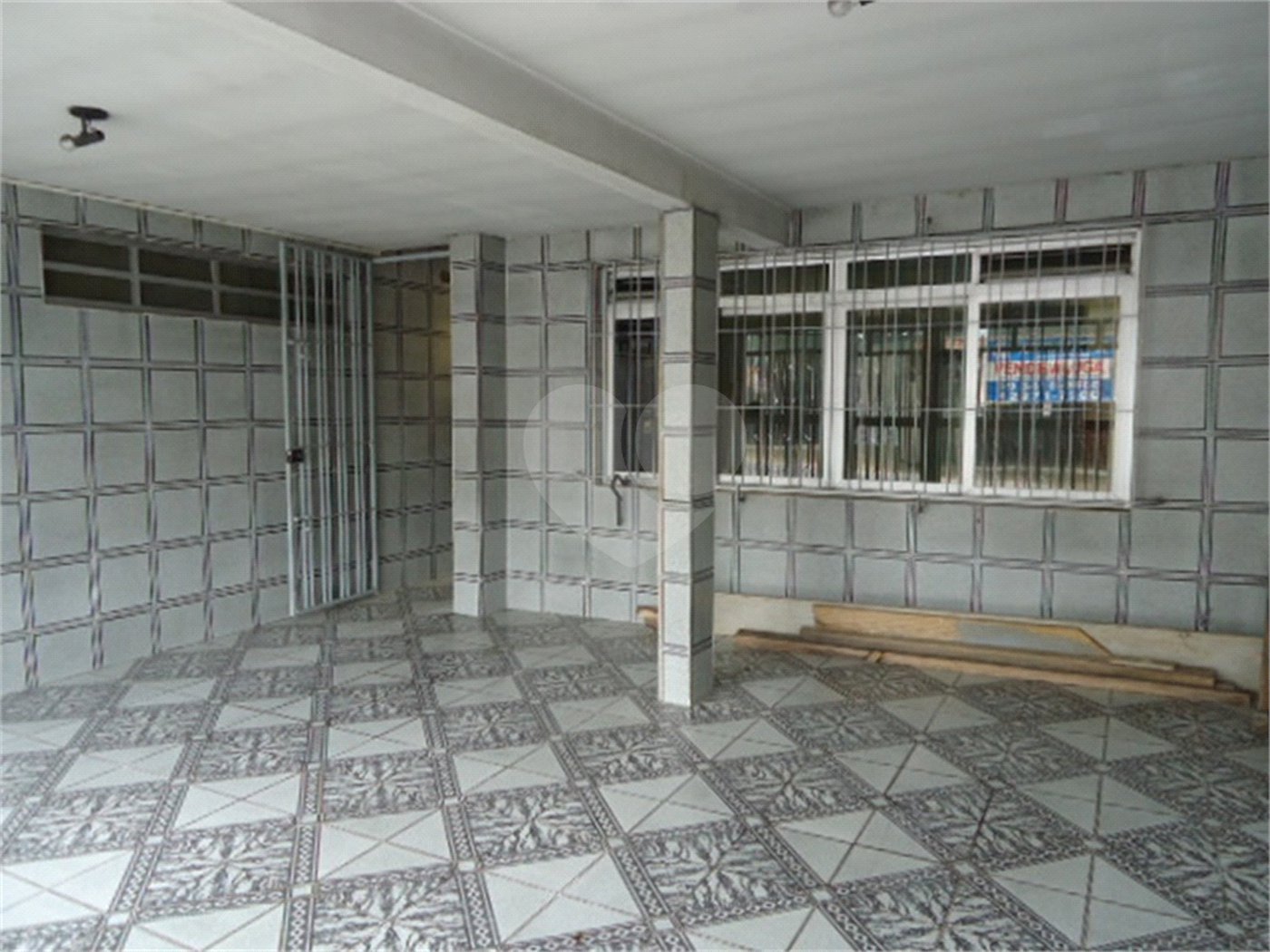 Sobrado à venda com 3 quartos em Jardim Peri, São Paulo, SP