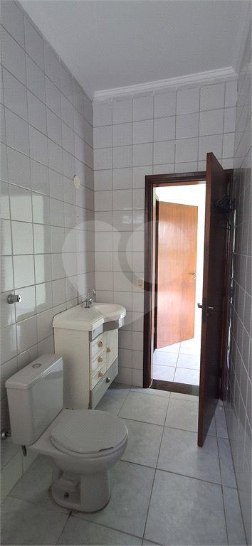Sobrado à venda com 4 quartos, sendo 1 suíte, em Portal das Acácias, Indaiatuba, SP