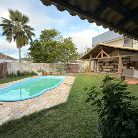 Casa à venda com 3 suítes em Portinho, Cabo Frio, RJ