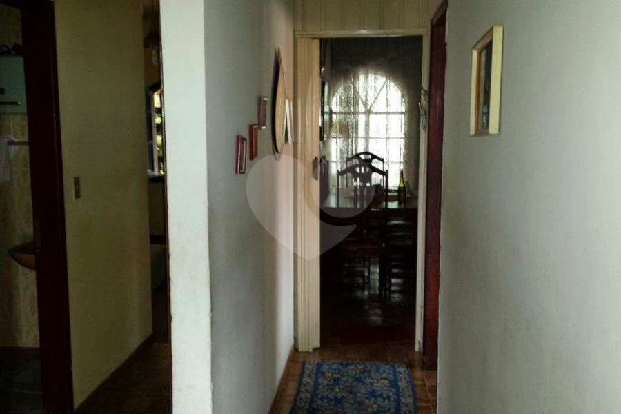 Casa à venda com 3 quartos, sendo 1 suíte, em Itaquera, São Paulo, SP