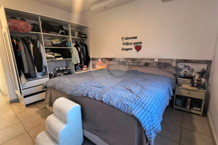Sobrado à venda com 3 quartos, sendo 1 suíte,  em Jardim Bonfiglioli, São Paulo, SP