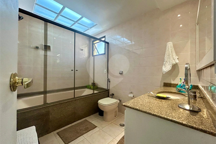 Apartamento à venda com 3 suítes em Tatuapé, São Paulo, SP
