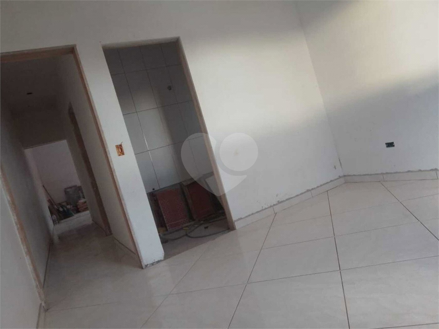 Casa à venda com 2 quartos, sendo 1 suíte, em Canjica (terra Preta), Mairiporã, SP