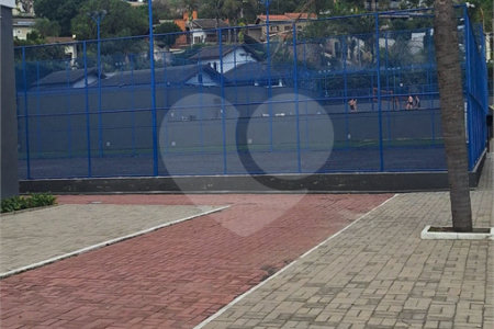 Casa à venda com 3 quartos, sendo 1 suíte, em Condomínio Flamboyant-b, Atibaia, SP