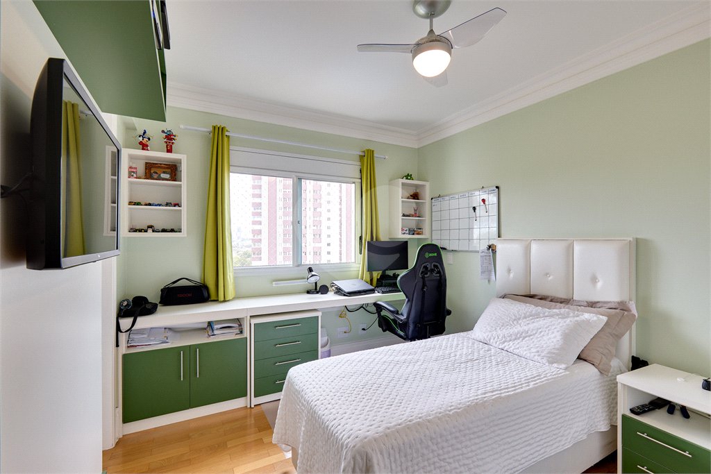 Apartamento à venda com 4 suítes em Jardim Marajoara, São Paulo, SP