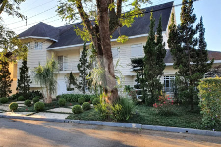 Casa à venda ou para alugar com 5 suítes no condomínio Residencial Morumbi Q.1, São Paulo - SP