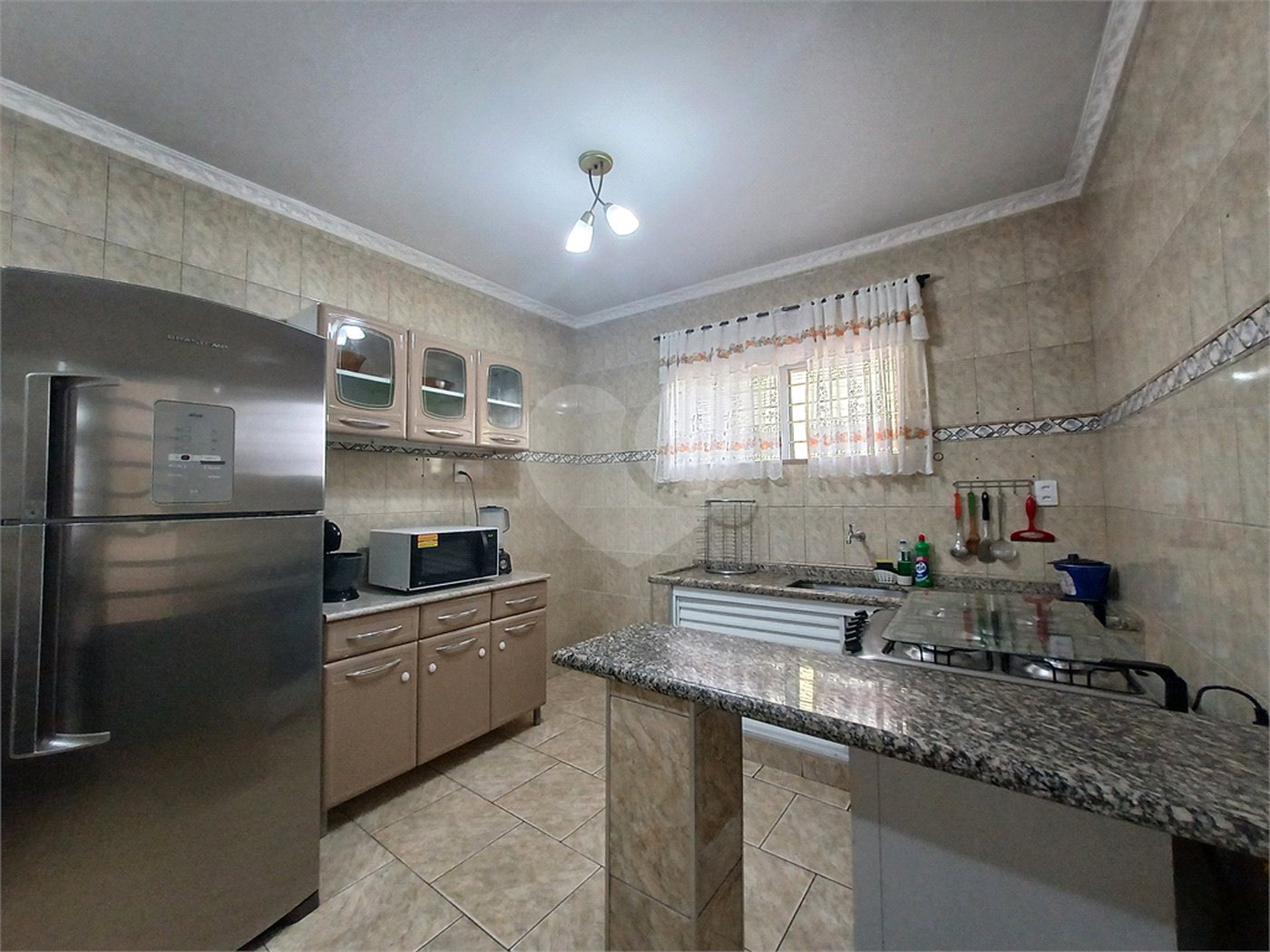 Casa à venda com 5 quartos em Jardim Maria Lúcia, Votorantim, SP