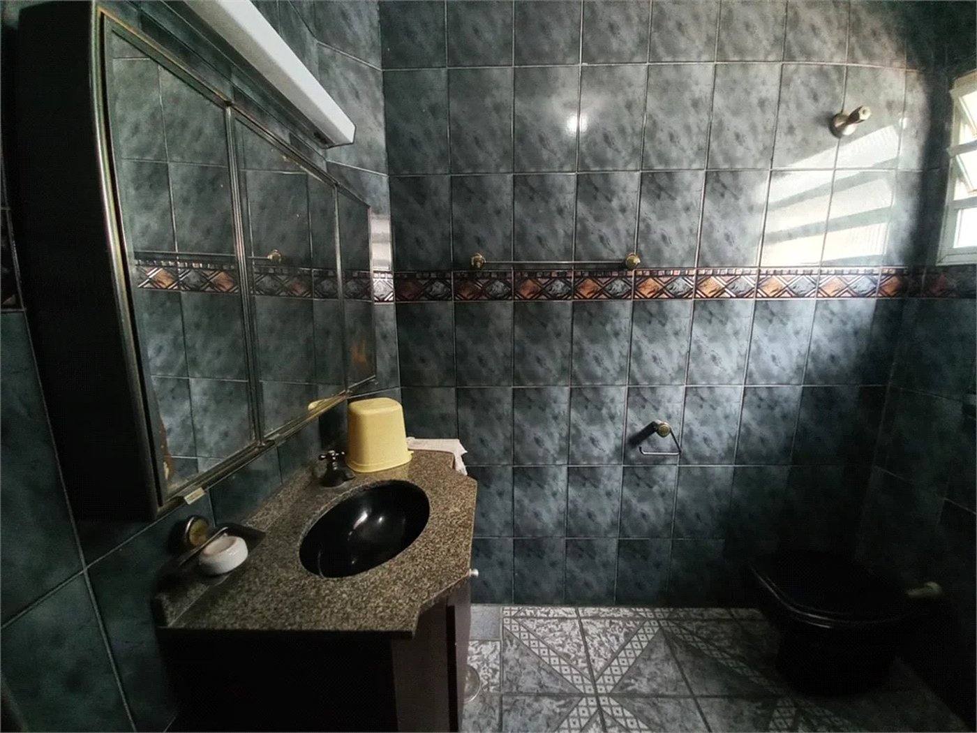 Sobrado à venda com 3 quartos em Jaguaré, São Paulo, SP