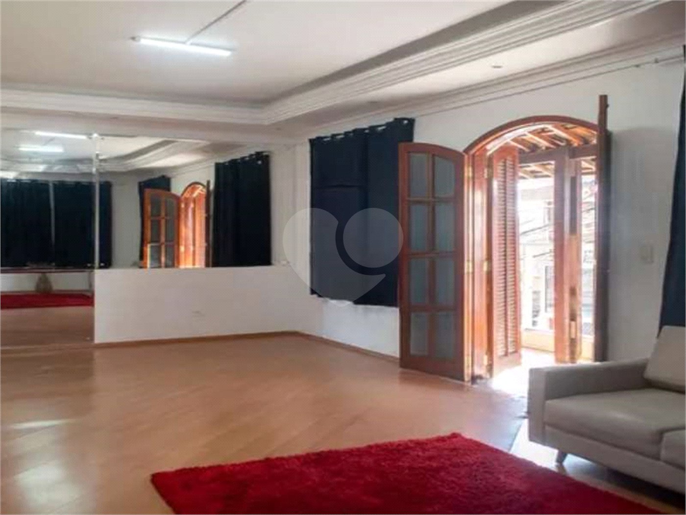 Sobrado à venda com 3 quartos, sendo 1 suíte, em Vila Nova Cachoeirinha, São Paulo, SP