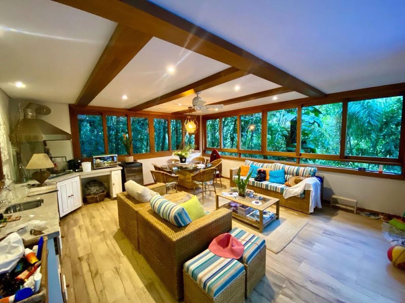 Casa Residencial à venda, ,  - CA0142.