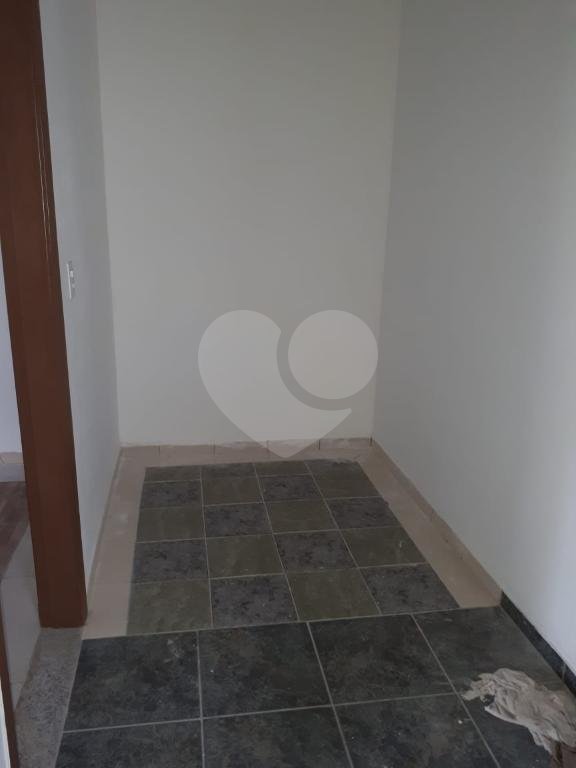 Sobrado à venda com 2 quartos em Tremembé, São Paulo, SP