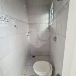 Casa à venda com 3 quartos, sendo 2 suítes, no condomínio Terras de São Francisco, Vinhedo - SP